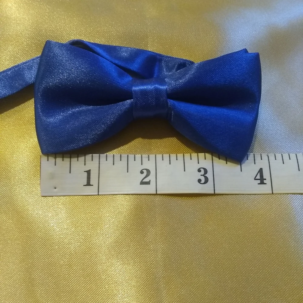 Blue bow tie for boys and suspenders set